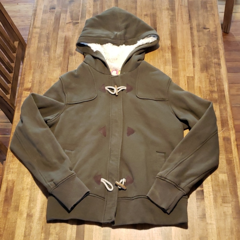 Juniors large 11-13 camo green hoodie with fur